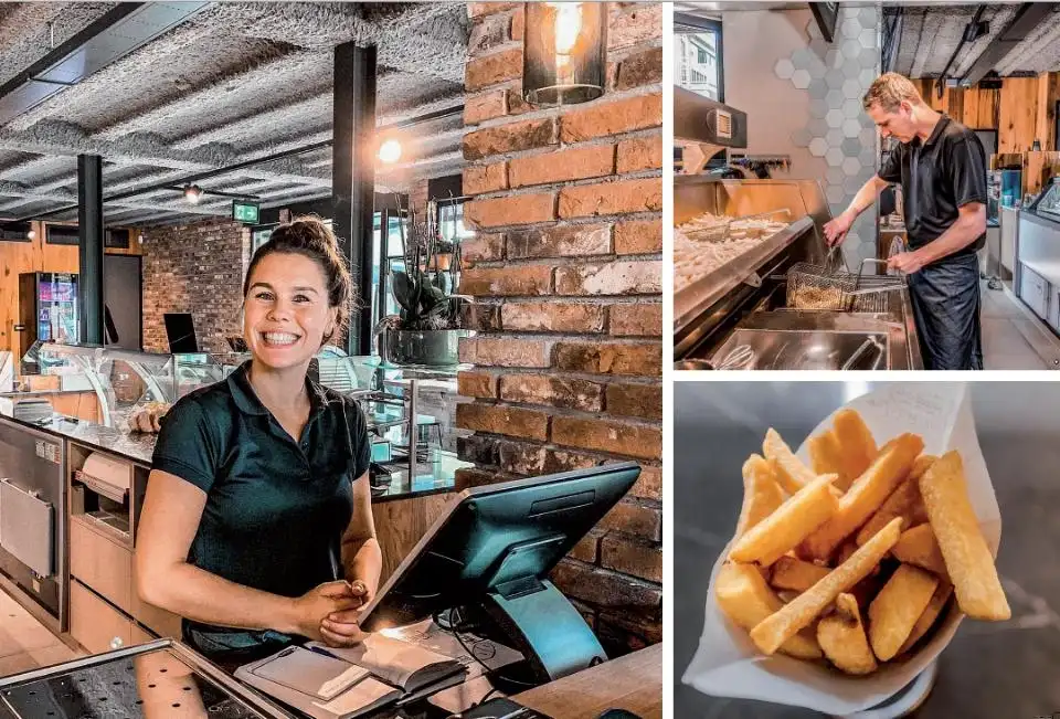 Collage met foto's in snackbar met medewerkers en snacks